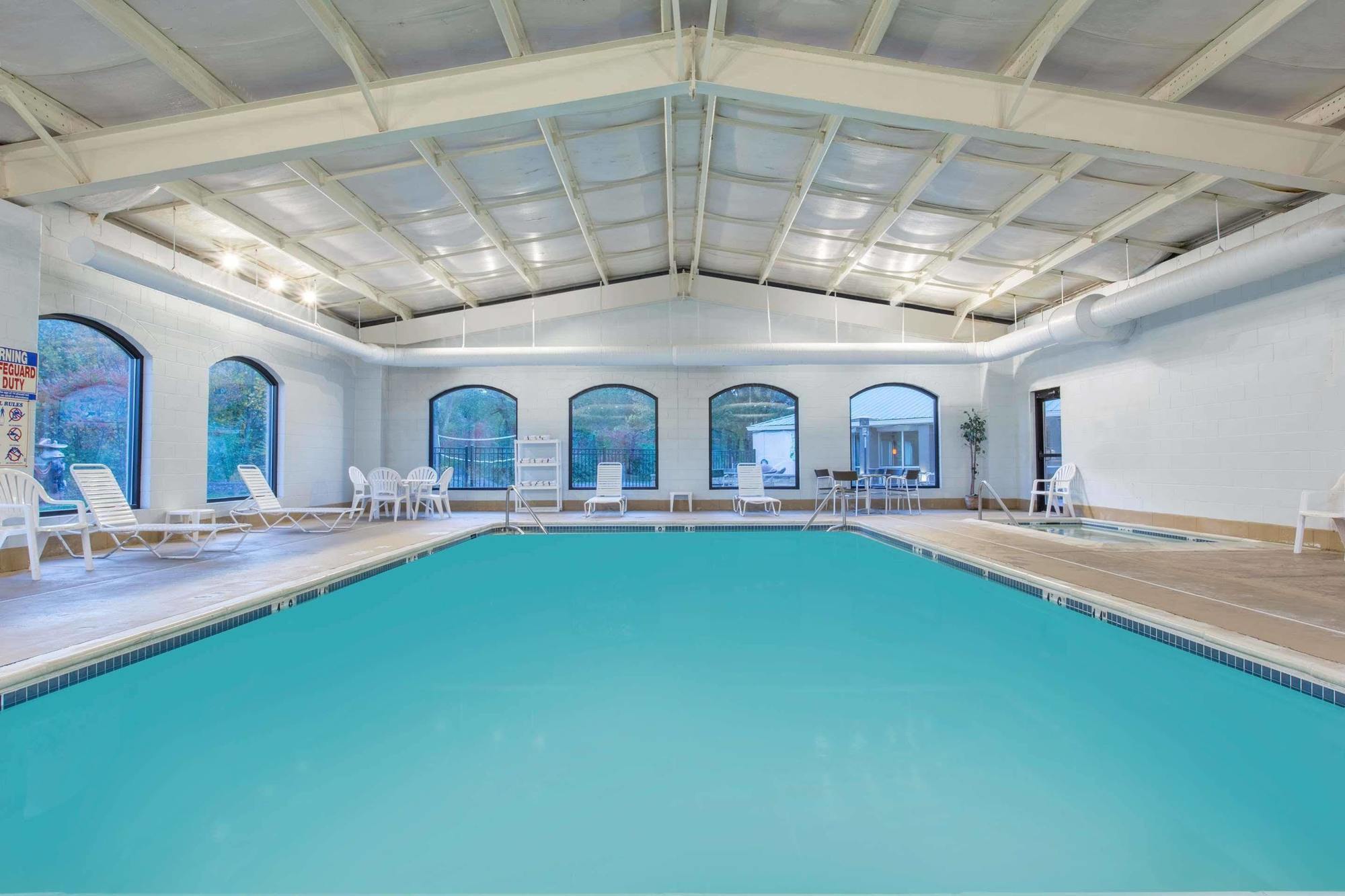 Baymont By Wyndham Bartonsville Poconos Dış mekan fotoğraf